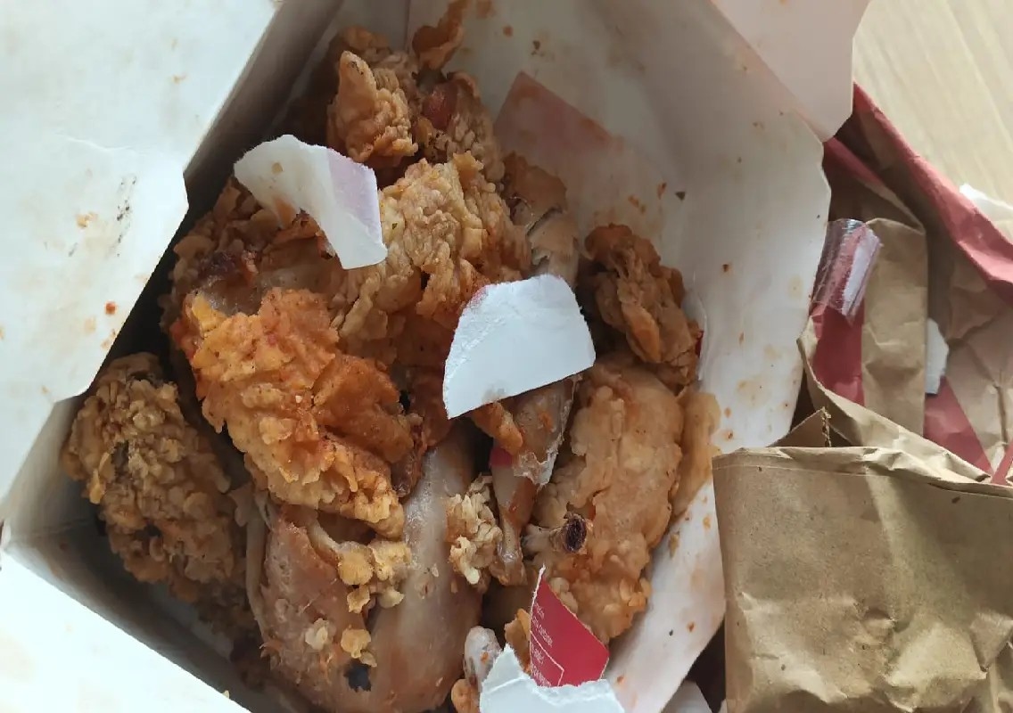 Rotten chicken complaint leads to KFC outlet closure in Mangaluru - News Karnataka