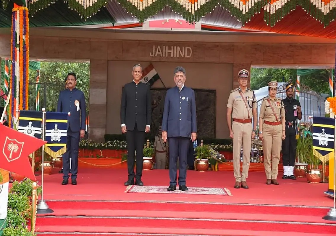 Shivakumar announces 72,000 jobs, AI university on I-Day - News Karnataka