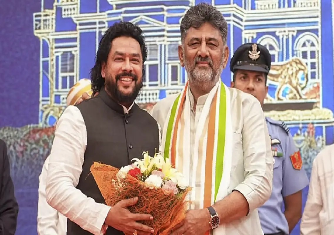 Shivakumar defends Nagendra's Cabinet induction, hints at woman Minister - News Karnataka