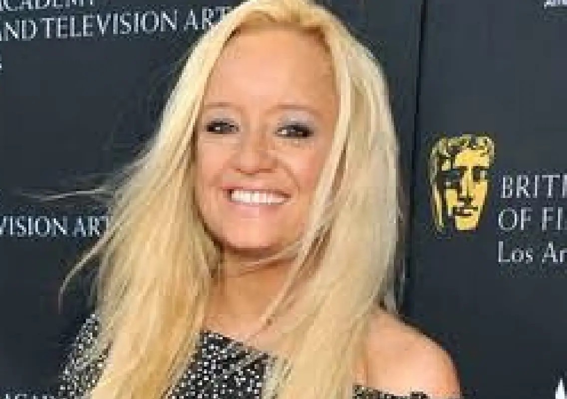 The Office star Lucy Davis reveals stage 4 cancer diagnosis - News Karnataka