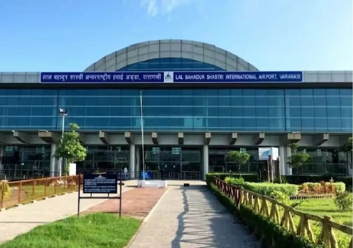 Two injured after passenger’s gun goes off at Varanasi airport - News Karnataka