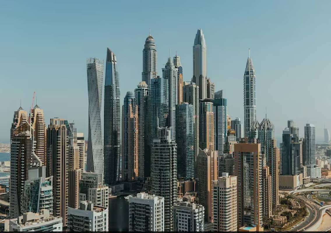 UAE warns of potential missile threats, urges shelter - News Karnataka