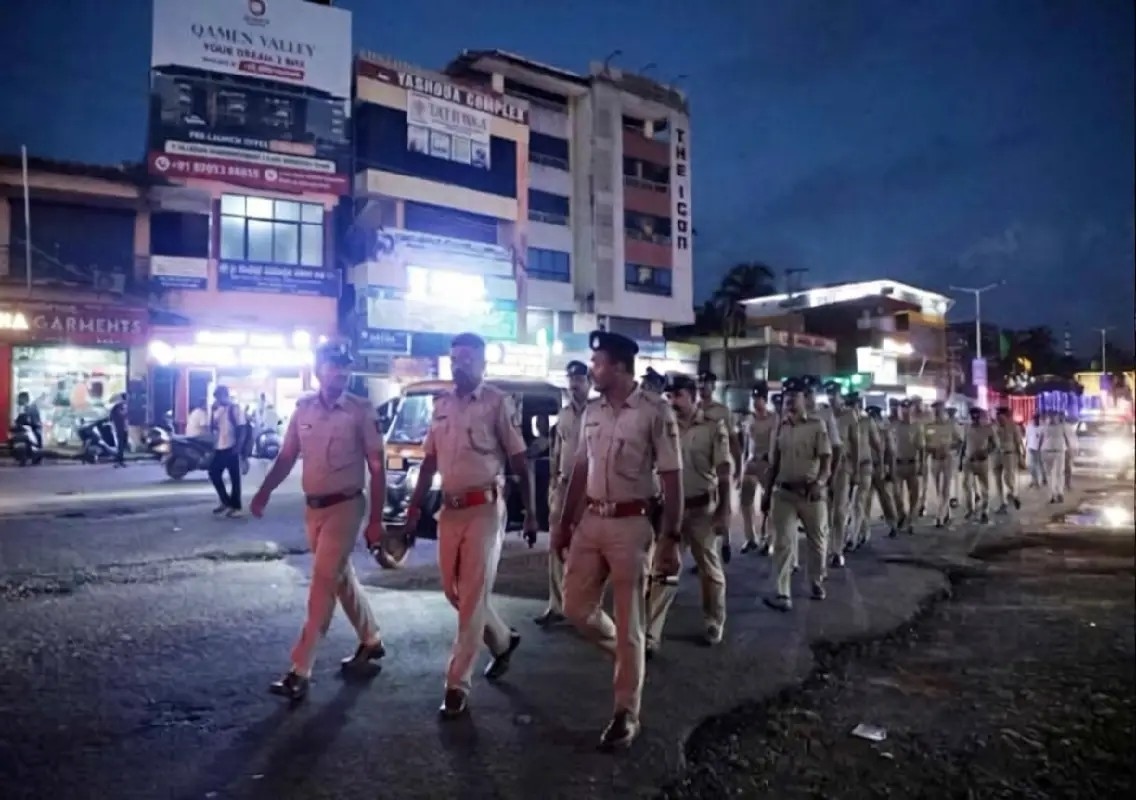 Ullal police conduct route march ahead of festive season - News Karnataka