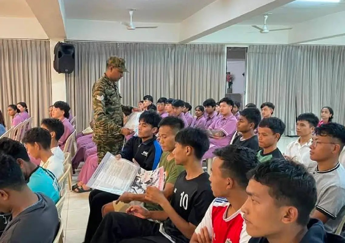 White Doves students gain Army insights during interaction with Colonel Somu - News Karnataka
