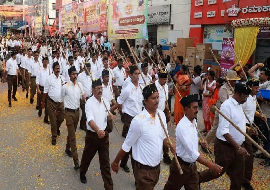 Yadgir headmaster, teacher suspended over alleged RSS participation - News Karnataka
