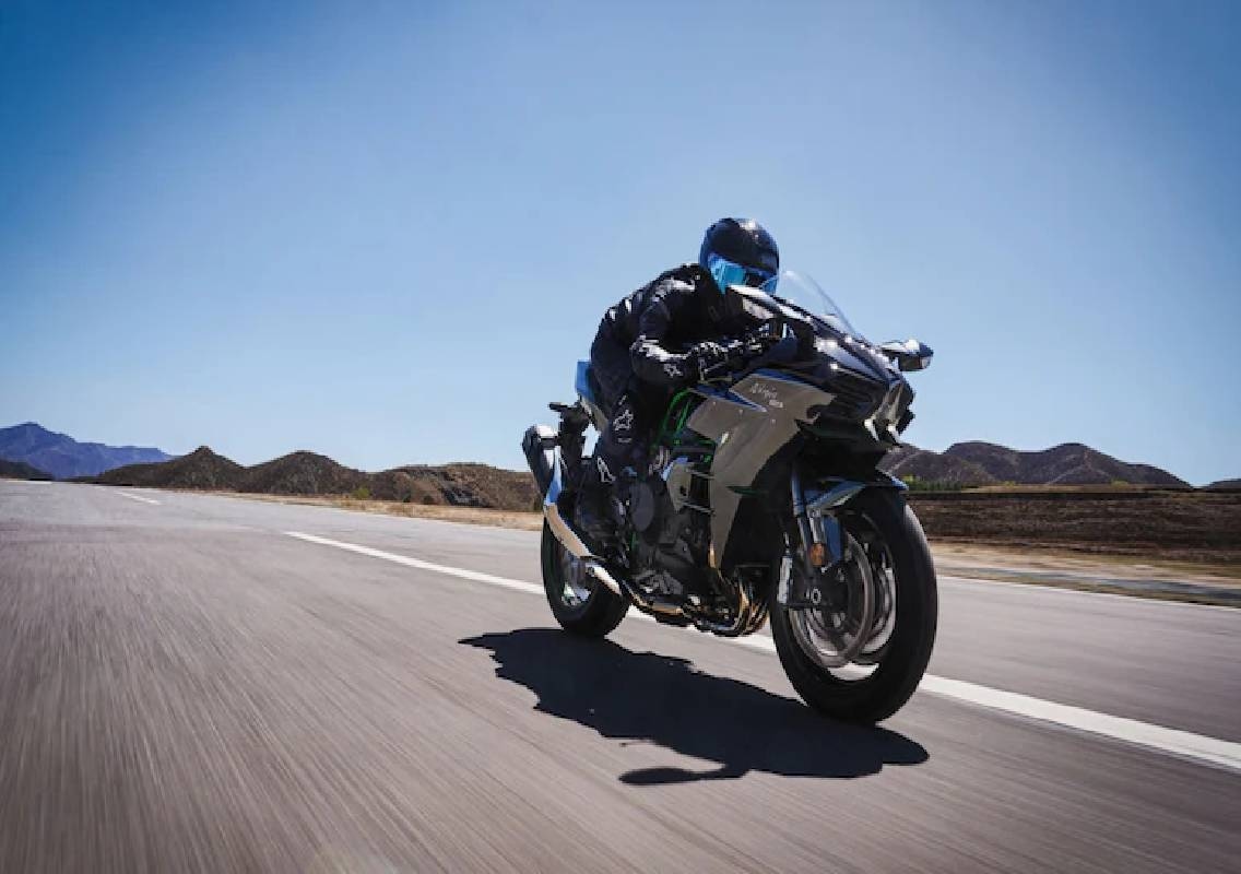 2027 Kawasaki Ninja H2 revealed with engine updates - News Karnataka