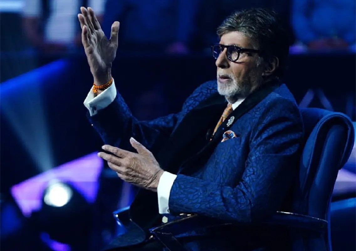 Amitabh Bachchan reveals regret over never learning music on KBC 18 - News Karnataka