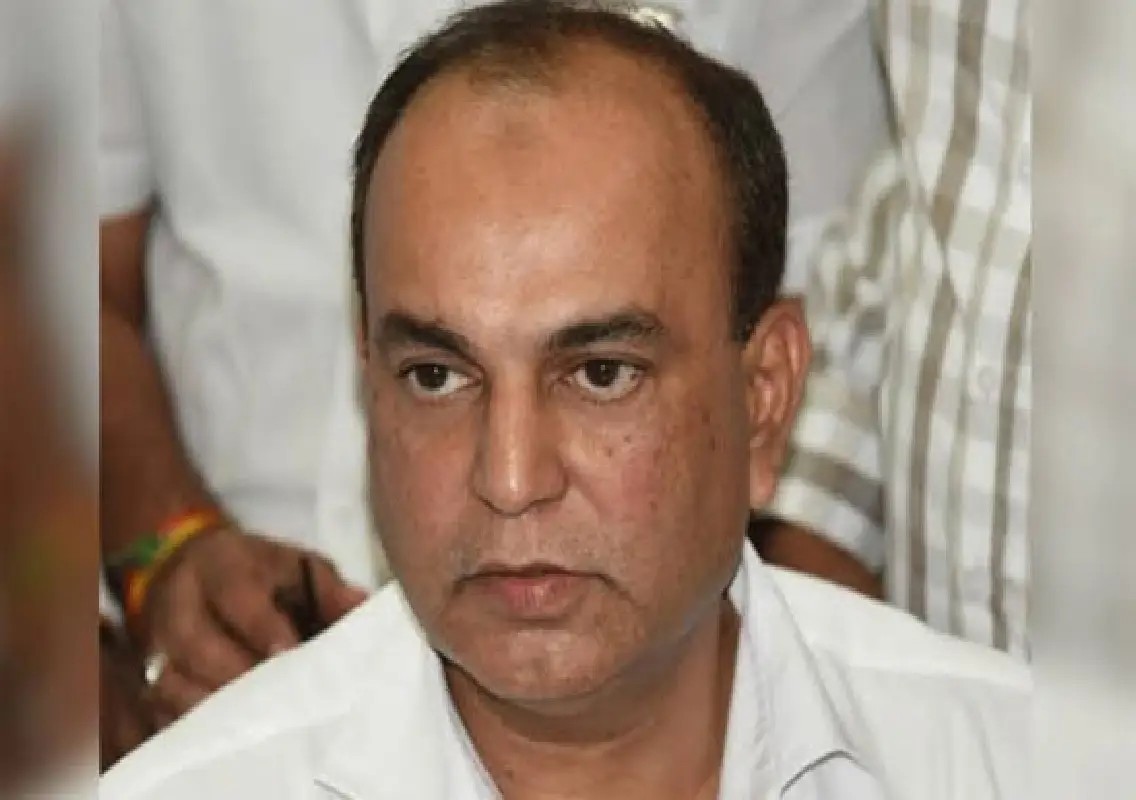 B M Farooq urges CM to address key coastal development issues - News Karnataka