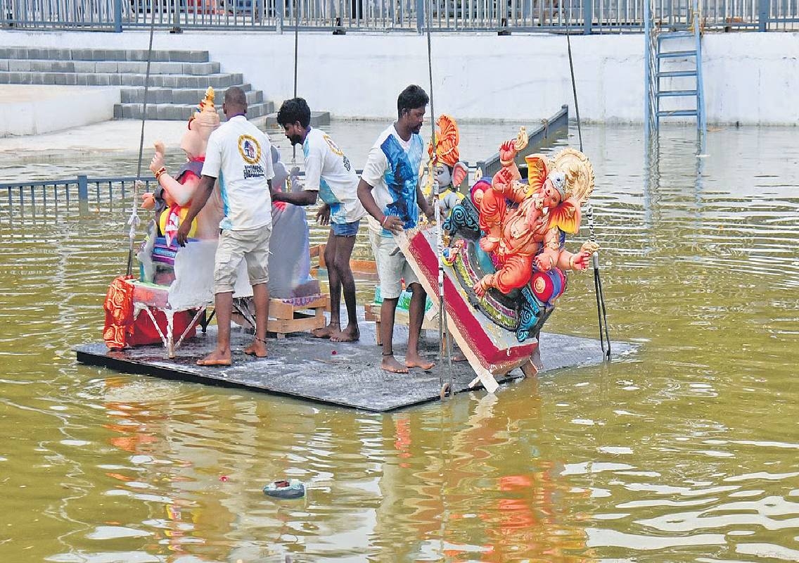 Bengaluru announces traffic curbs for Ganesha immersion - News Karnataka