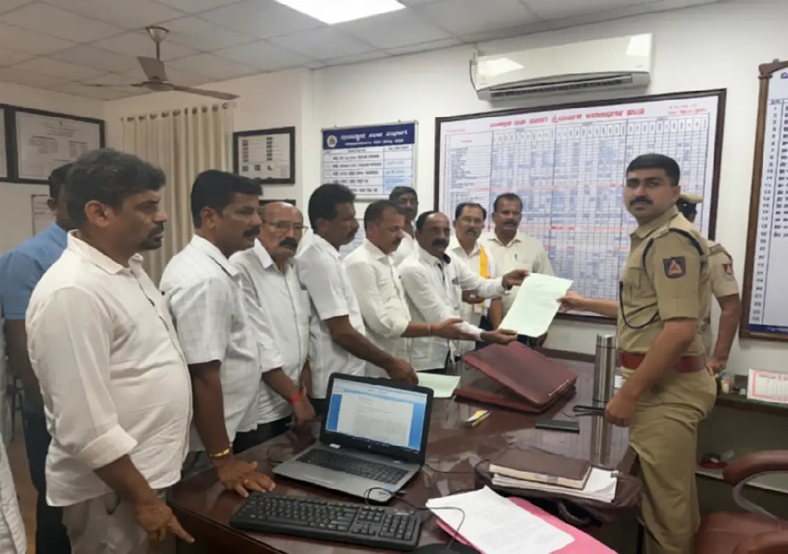 Case filed against man over alleged Facebook threats to Ramanath Rai - News Karnataka