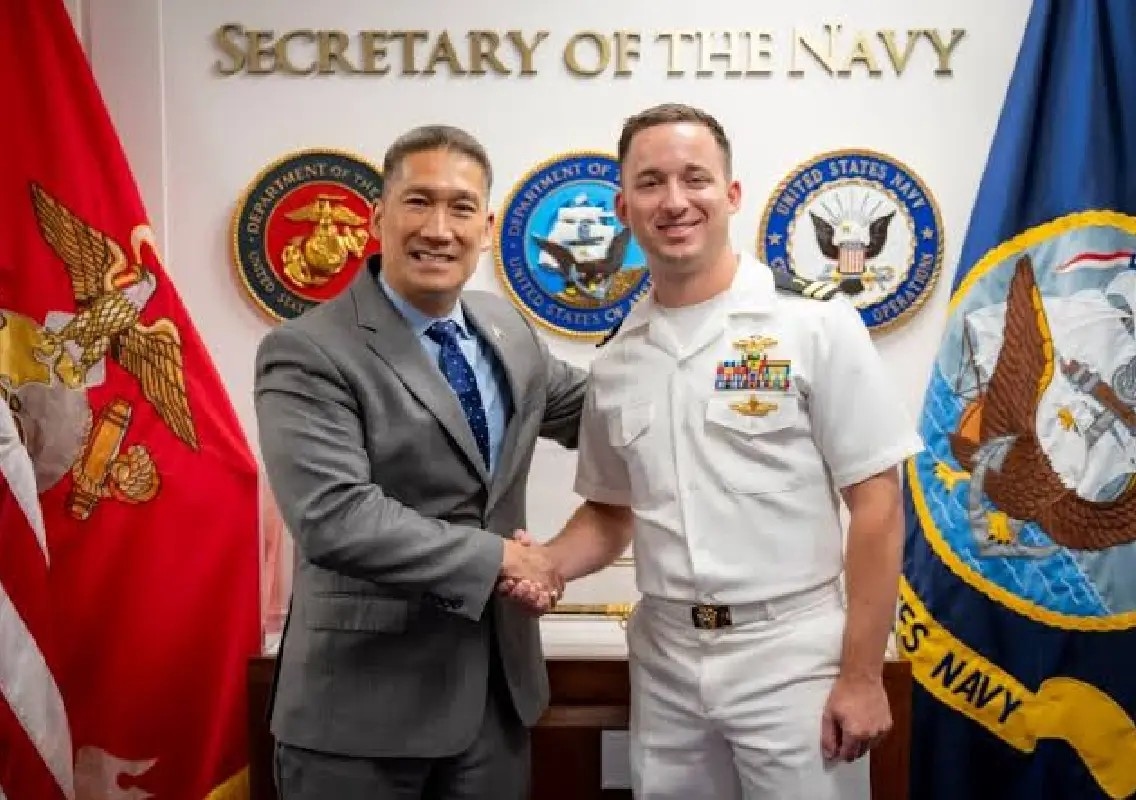 Columbus priest honoured with two U.S. Navy awards - News Karnataka