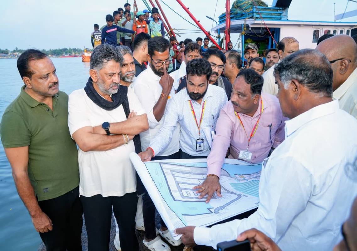 DK Shivakumar to inspect Mangaluru fishing harbour - News Karnataka