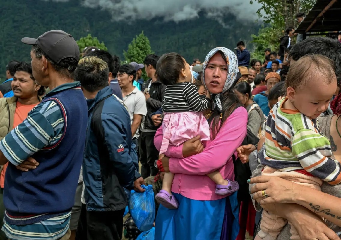 Five-year-old survivor waits alone after devastating Nepal floods - News Karnataka