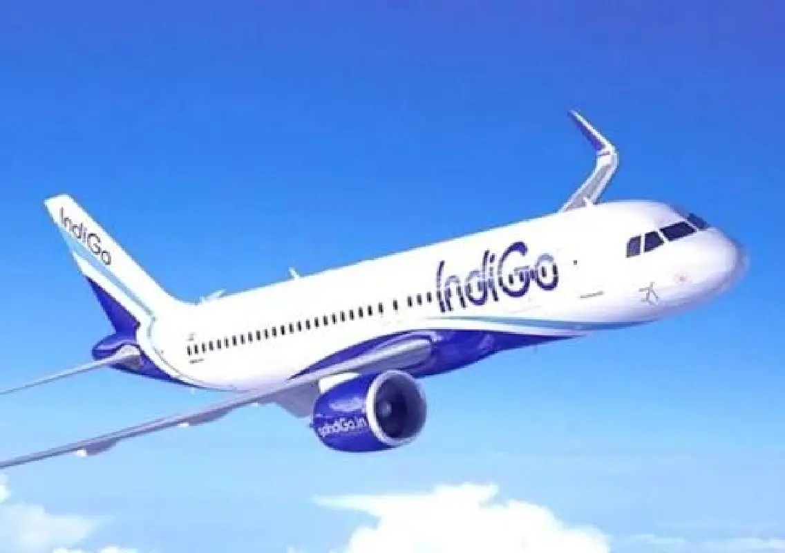 IndiGo flight hits guidance pole while parking at Srinagar airport - News Karnataka