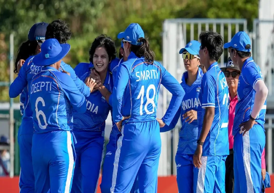 India crush Sri Lanka to retain Asian Games women’s cricket gold - News Karnataka
