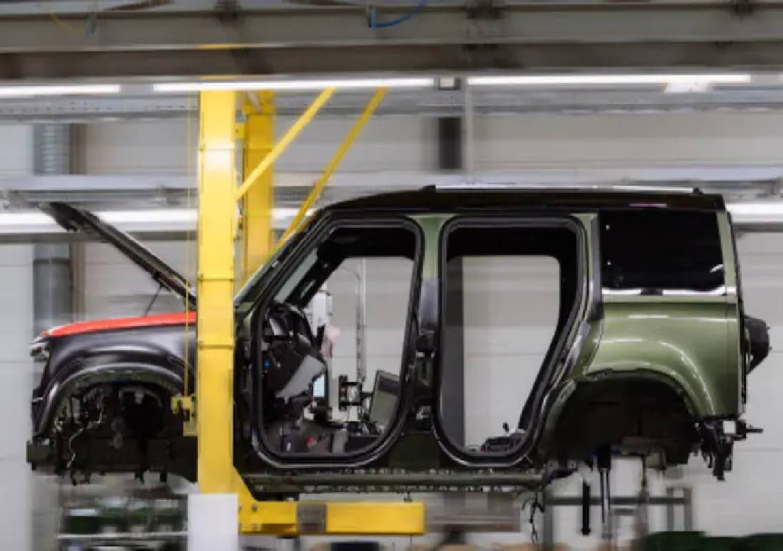 JLR to cut 4,000 jobs as UK rules out bailout - News Karnataka