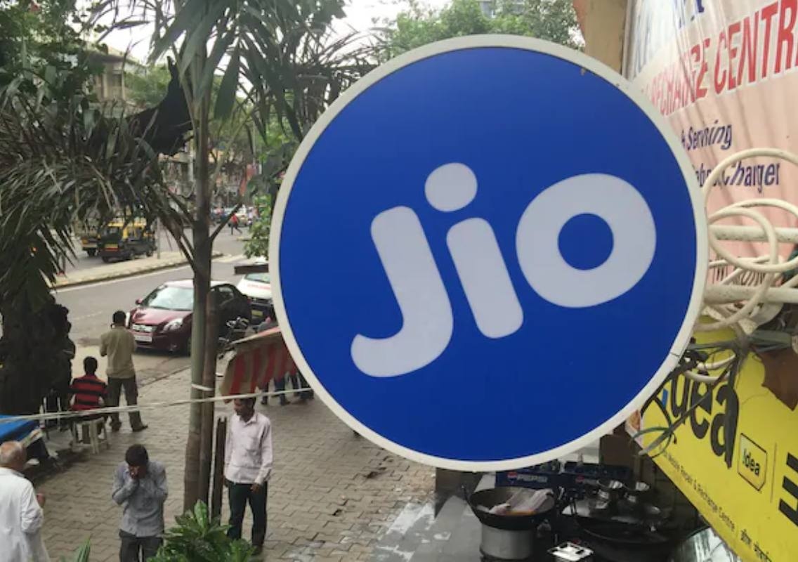 Jio, Airtel add millions of users in August: TRAI - News Karnataka