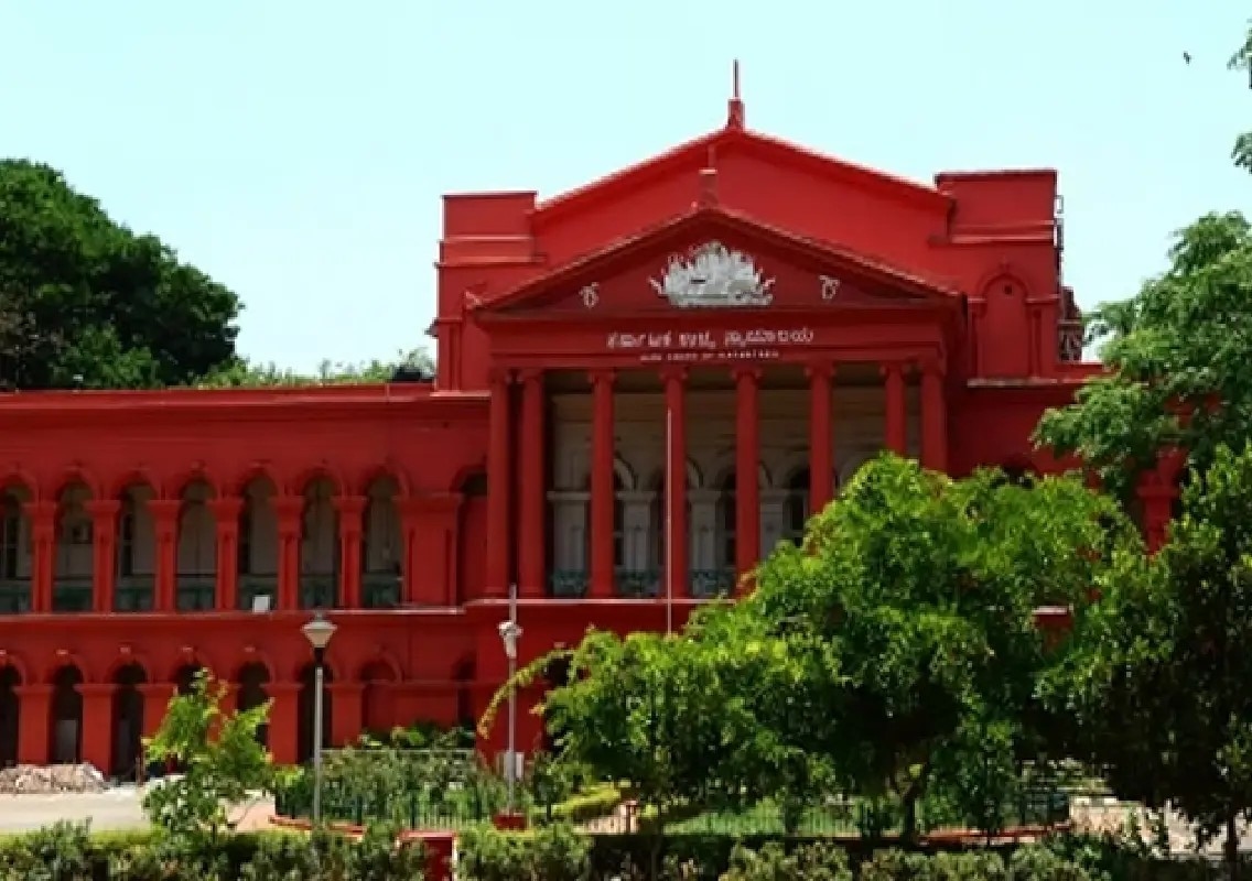 Karnataka High Court issues notice to ECI over Anganwadi BLO duties - News Karnataka