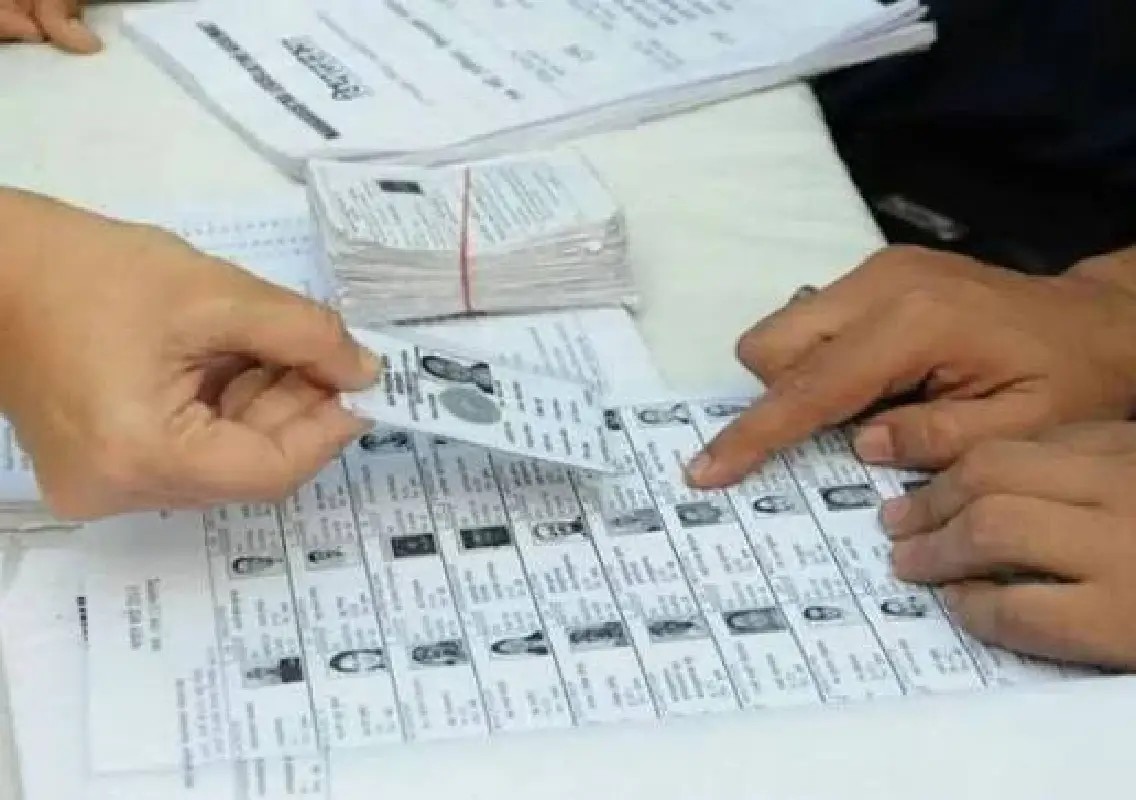 Karnataka SIR: Over 43.81 lakh notices generated, 7.31 lakh delivered - News Karnataka