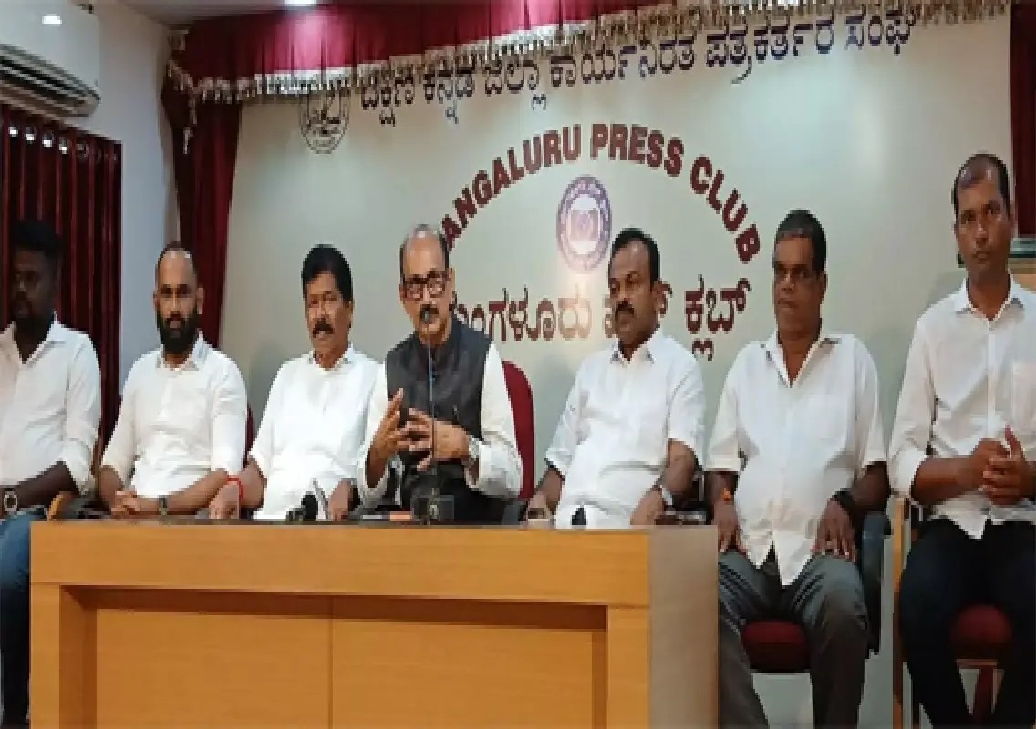 Karnataka considering higher minimum wages, says Shahid Thekkil - News Karnataka