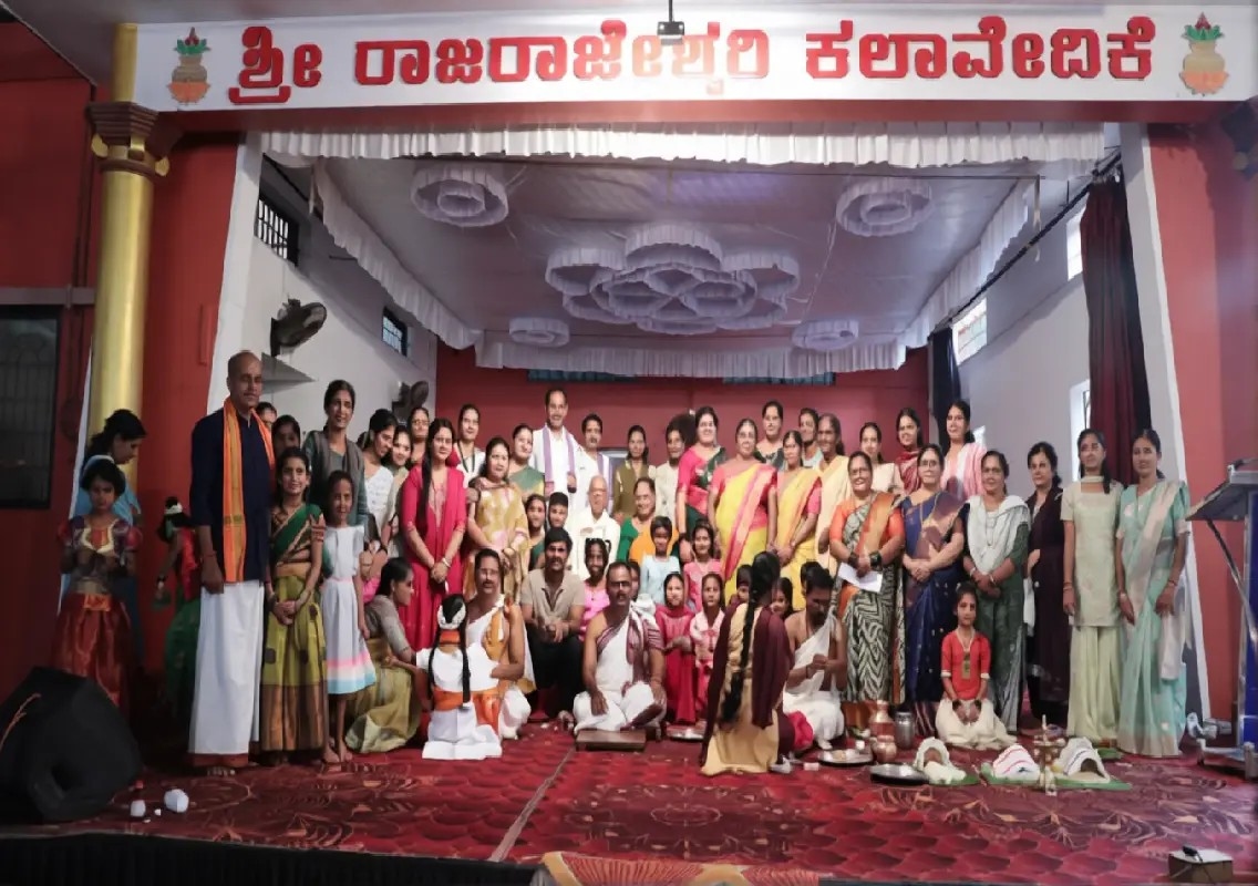 Kuthar temple marks Gauri festival with mass nose-piercing ceremony - News Karnataka