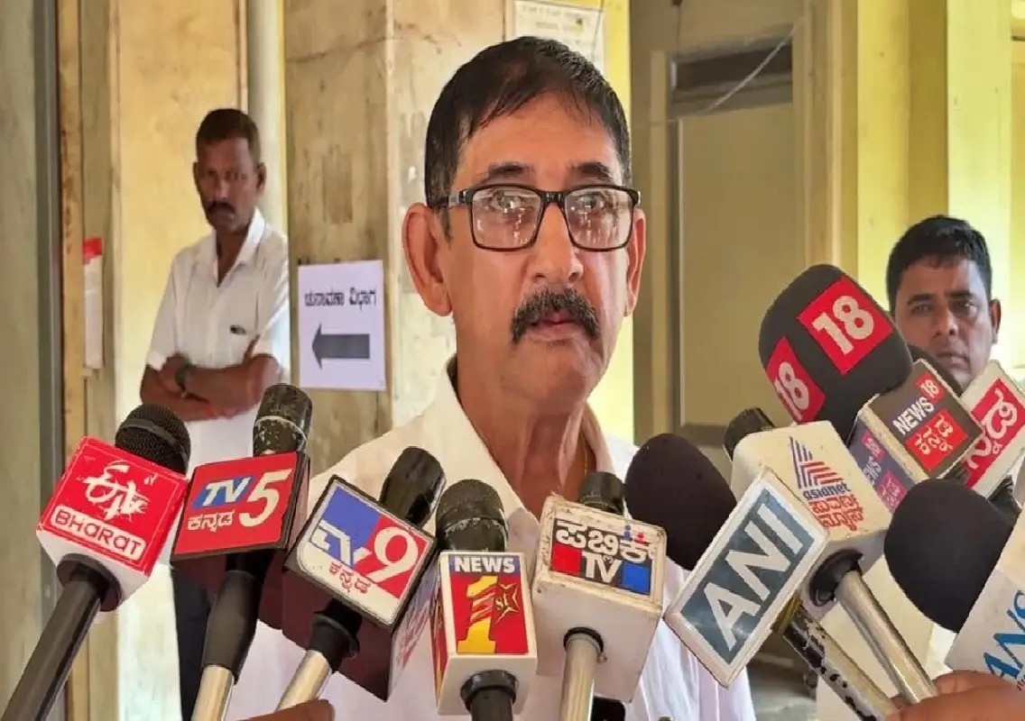 Mangaluru man shocked after being marked ‘dead’ in draft voter roll - News Karnataka