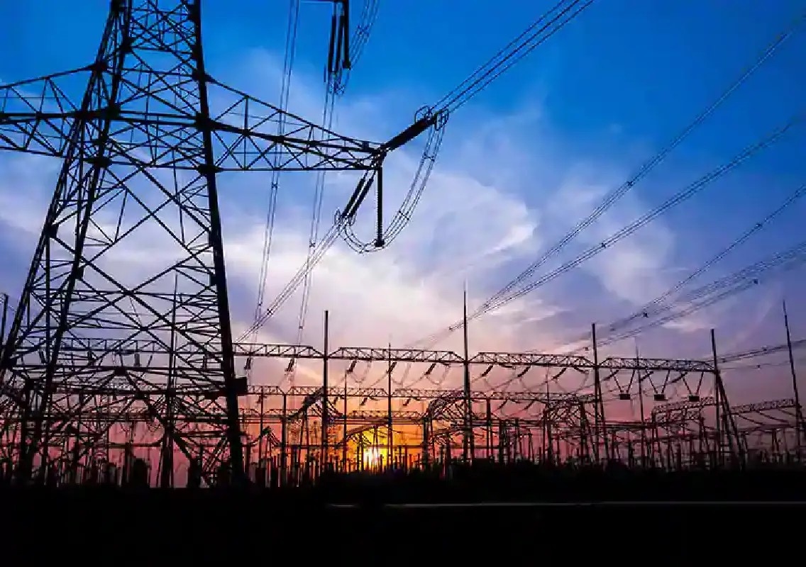 Mysuru roads to get Dasara lighting amid power outage concerns - News Karnataka