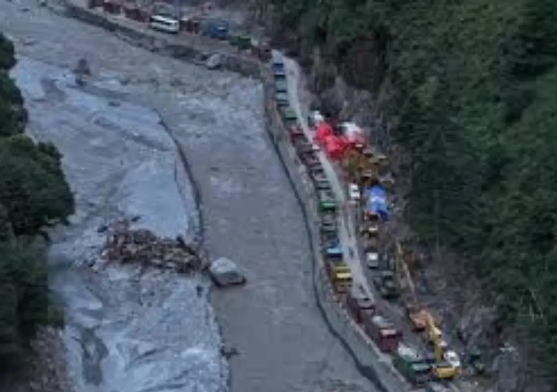 Nepal floods leave 1,200 dead as hopes for the missing fade - News Karnataka