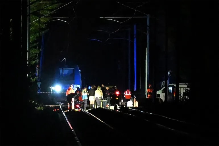 Passenger train derails in France, leaving 44 injured, 1 critical - News Karnataka