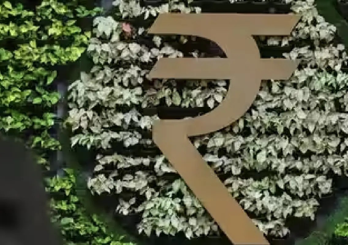 Rupee gains 47 paise as record FCNR inflows boost sentiment - News Karnataka