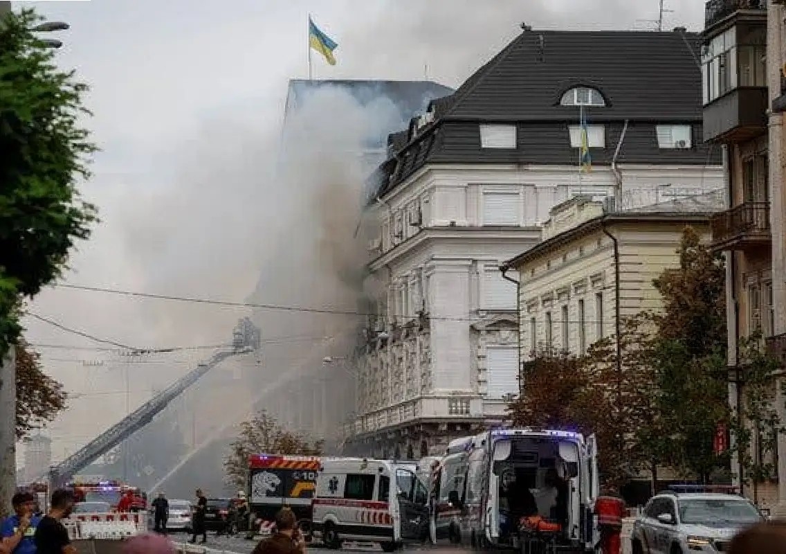 Russian drone strikes Ukraine security headquarters in Kyiv - News Karnataka