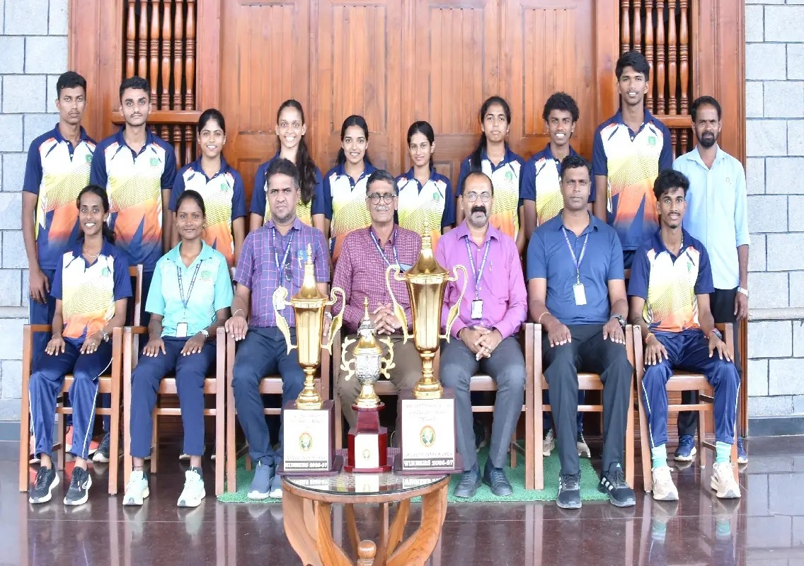Sahyadri girls clinch VTU cross-country title, boys finish runners-up - News Karnataka
