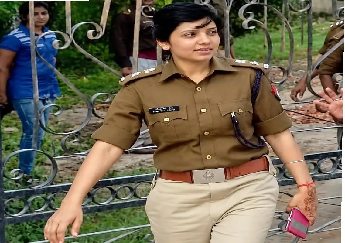 She cleared UPSC while pregnant and went on to earn a gallantry medal - News Karnataka