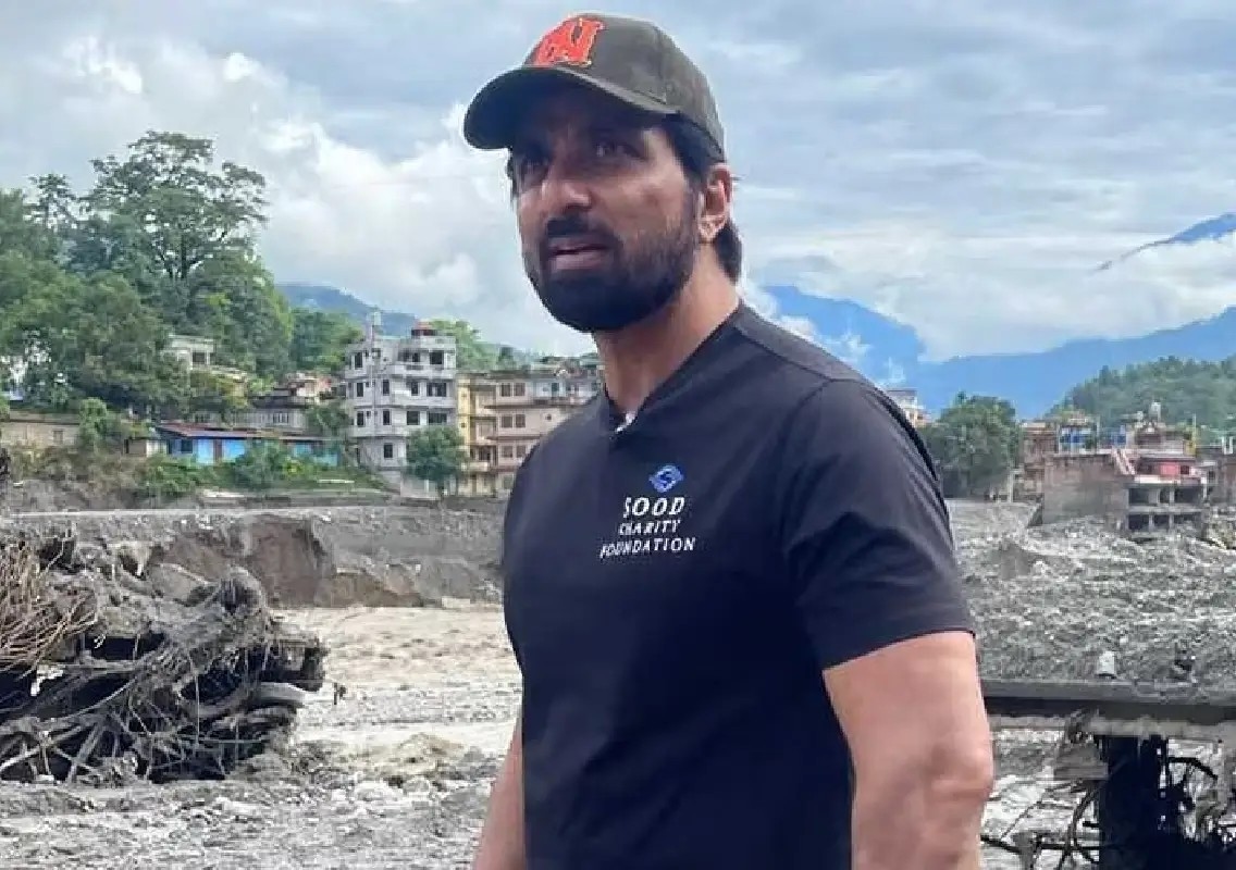 Sonu Sood answers criticism over his Nepal flood relief visit - News Karnataka