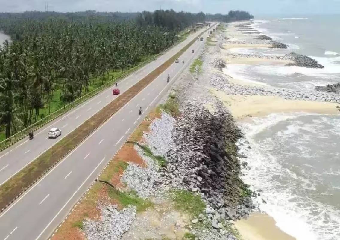 Trasi-Maravanthe beach safety barriers raise concern - News Karnataka