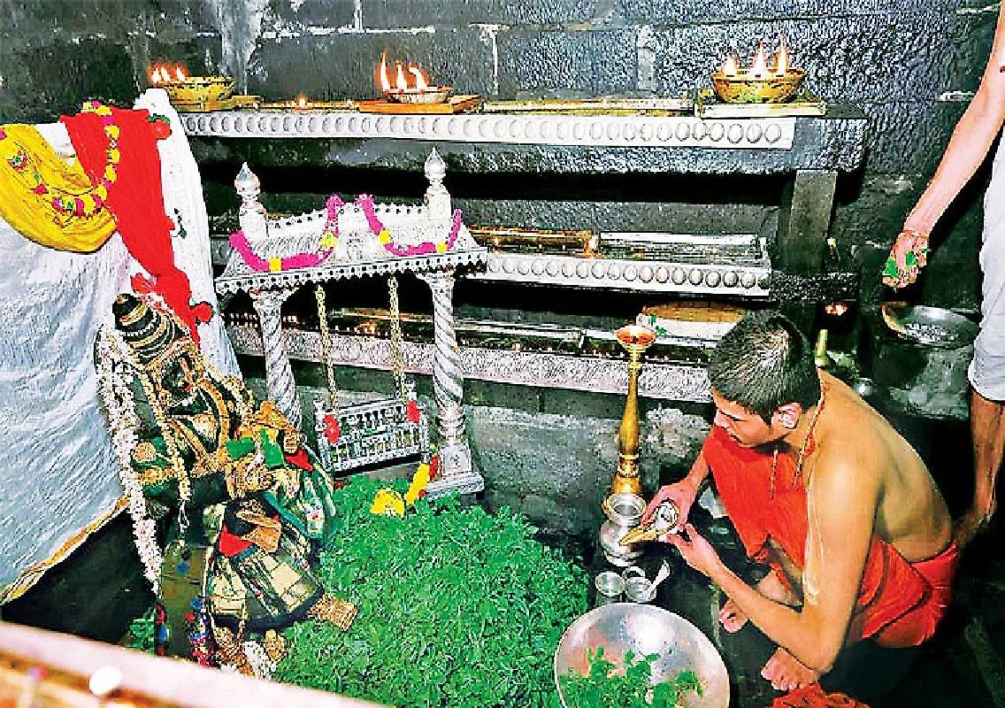 Udupi celebrates Krishna Janmashtami with Arghya ritual - News Karnataka