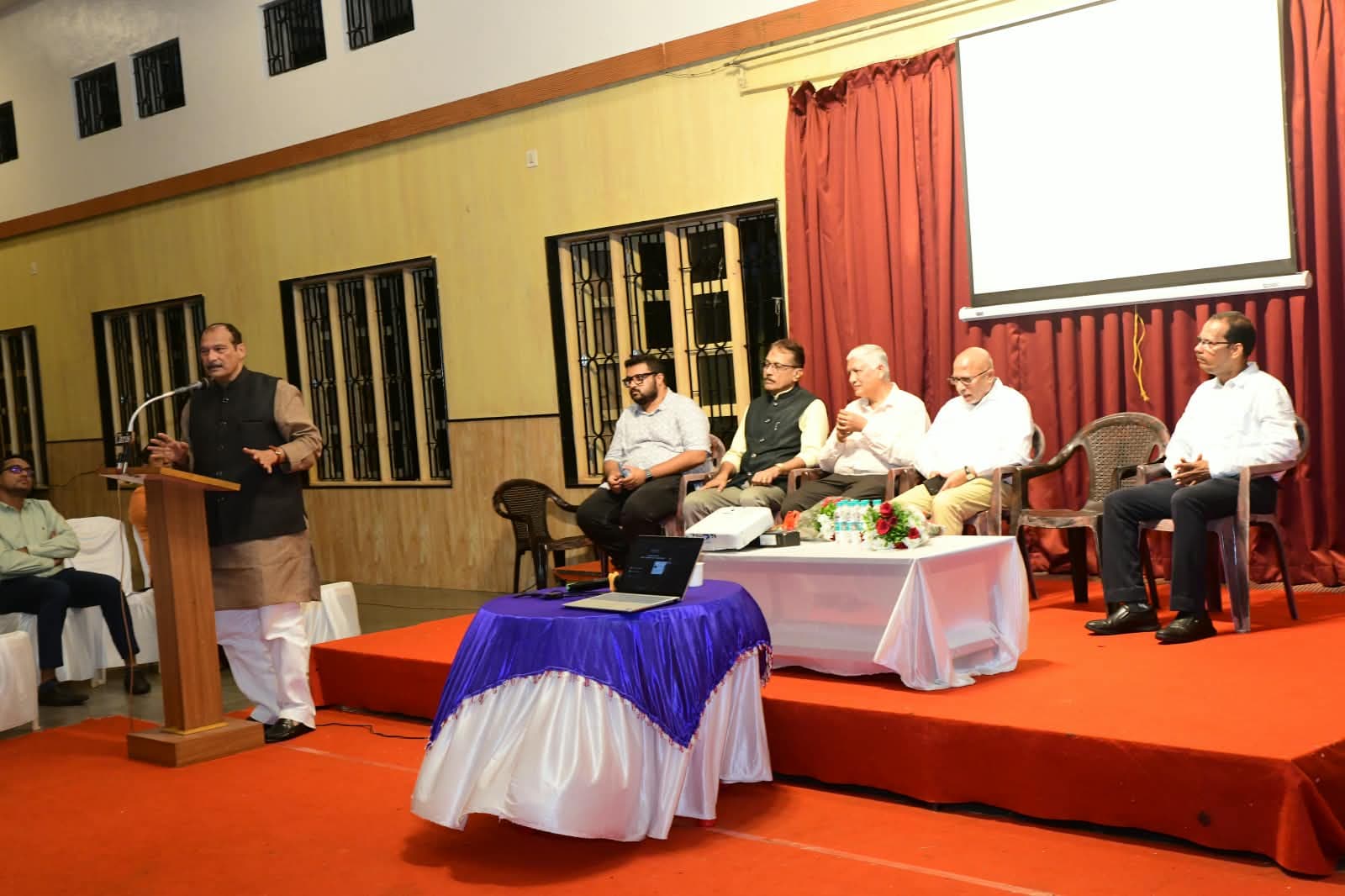 Gallery image 7