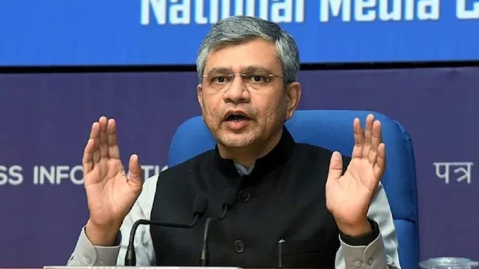 India expands smartphone manufacturing under Make in India - News Karnataka
