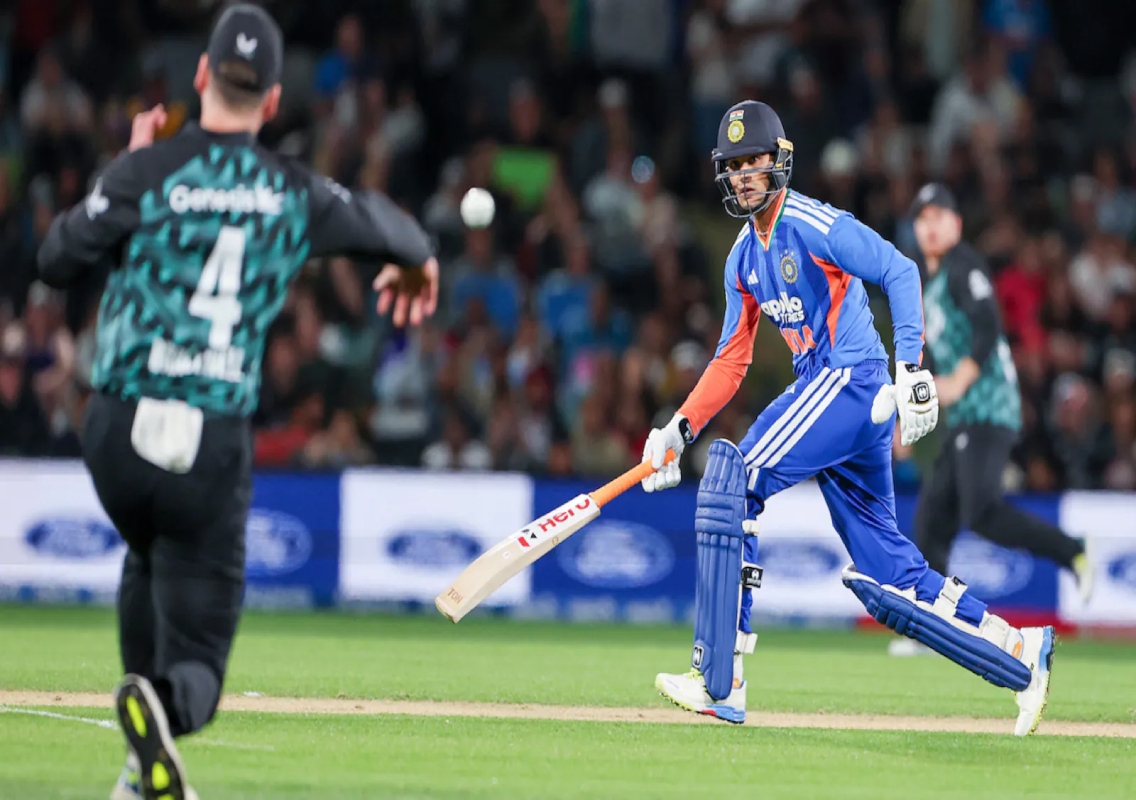 Abhishek Sharma Breaks Rohit’s Powerplay Sixes Record - News Karnataka