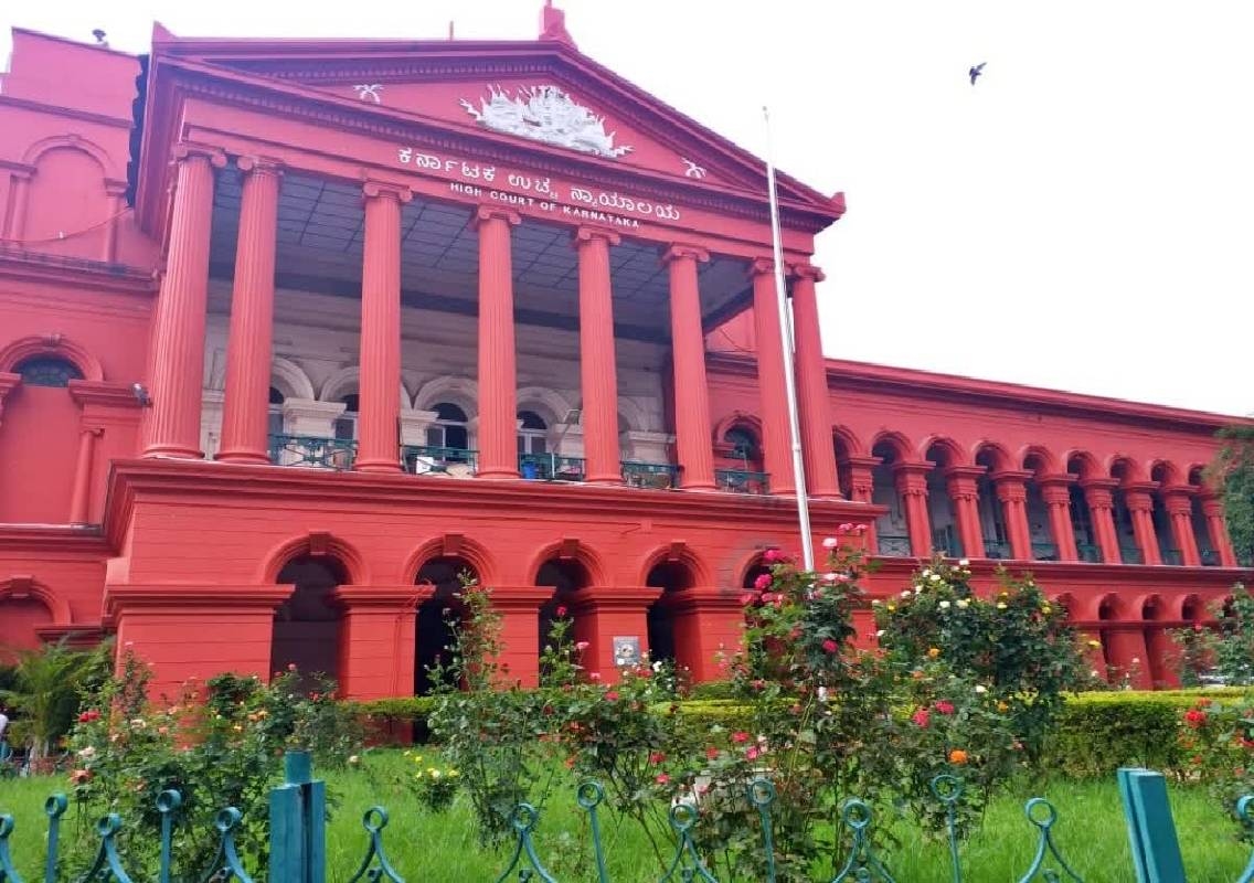 Bengaluru Man Moves HC to Recover Seized Pet Parrot - News Karnataka