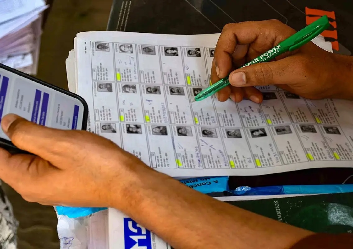 DK flags 1,217 voters as ineligible in SIR electoral roll revision - News Karnataka