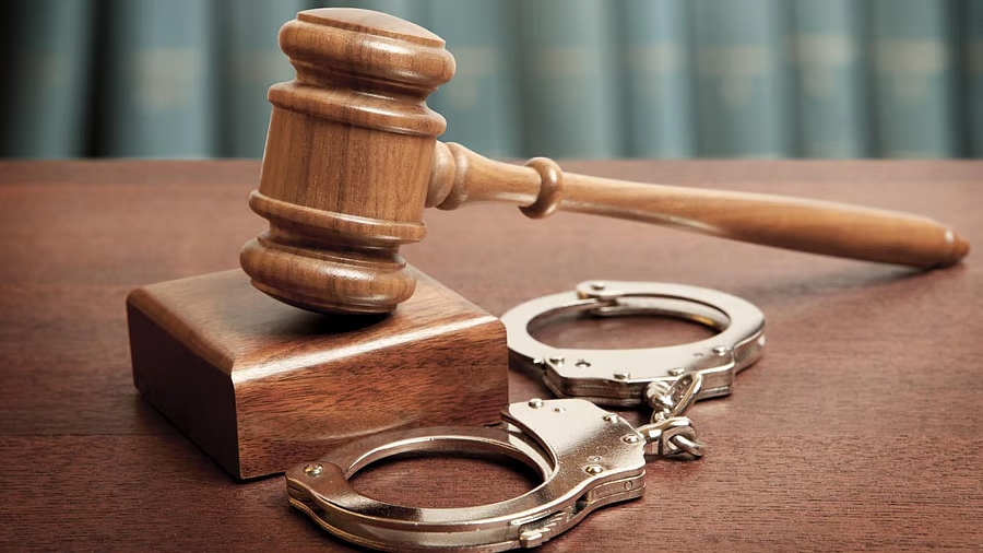 Noida bus gang-rape: Delhi court frames charges - News Karnataka