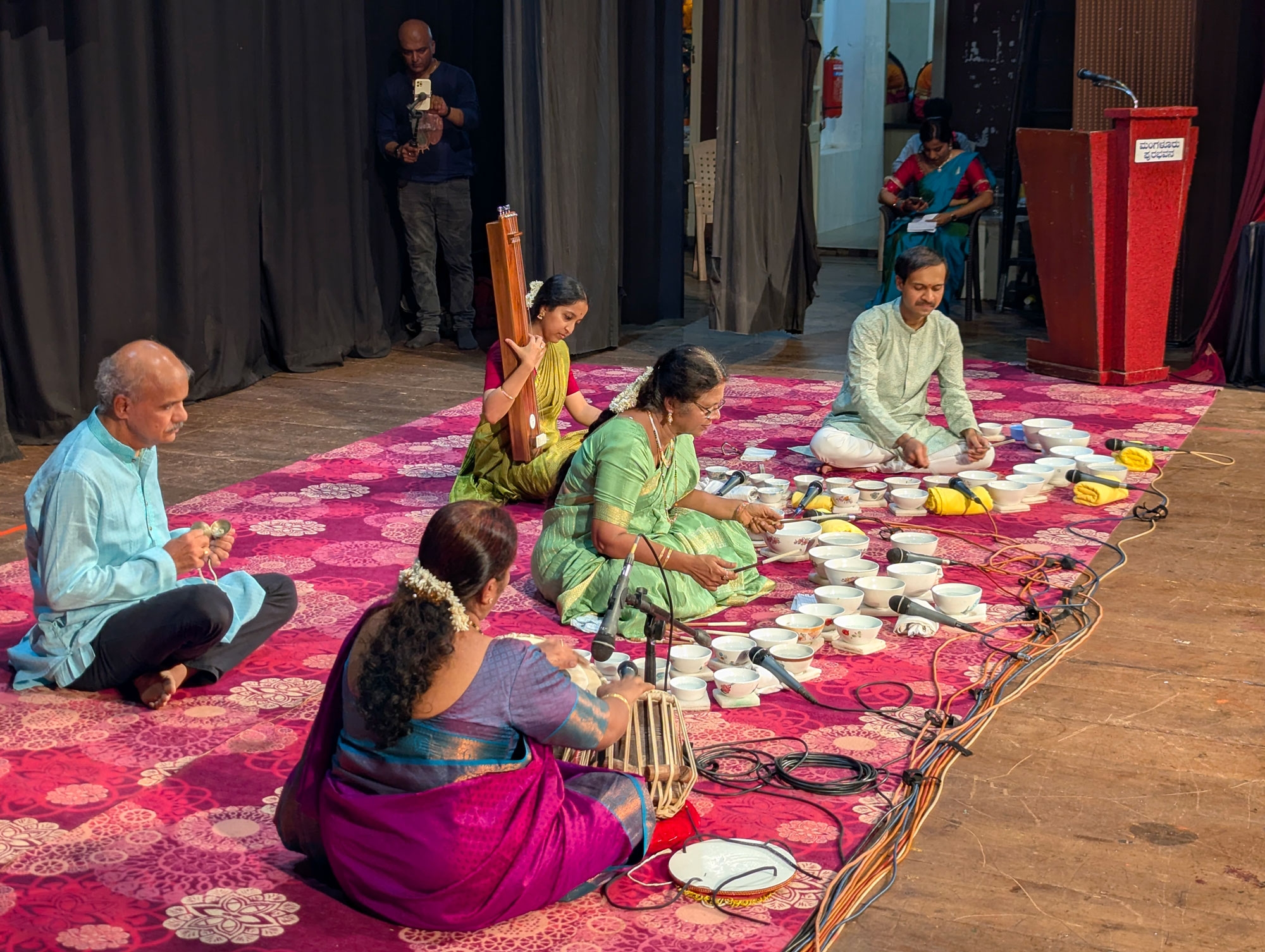 A Unique ‘Jaltarang' jugalbandi concert in Mangaluru - News Karnataka
