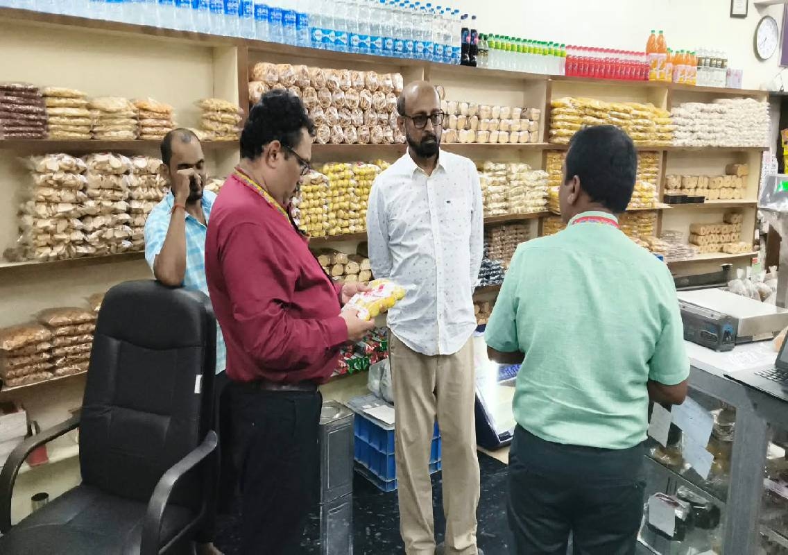 Mangaluru Bakery Raid: Repacked Products Seized at Falnir - News Karnataka