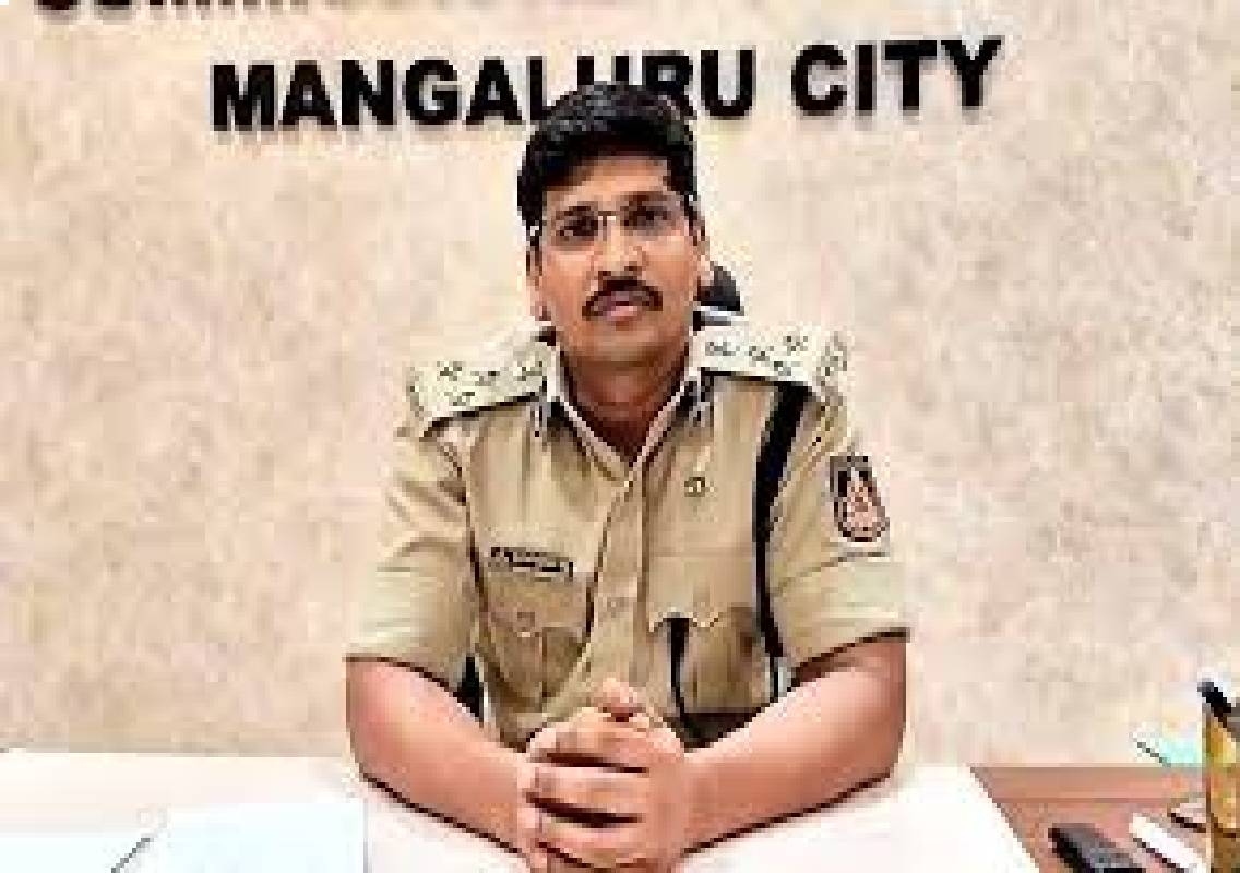 Mangaluru Police Warn Against Obstructing Navaratri Events - News Karnataka