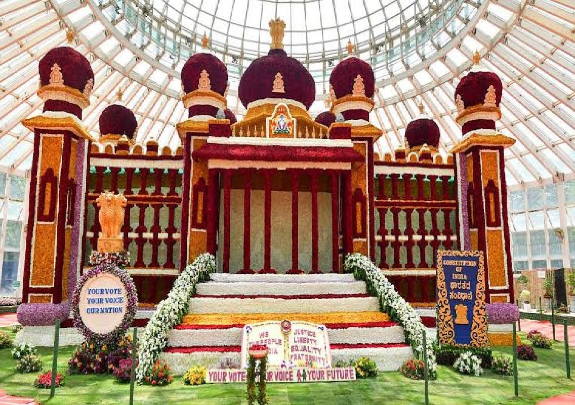 Mysuru Dasara flower show attracts 3.12 lakh visitors - News Karnataka