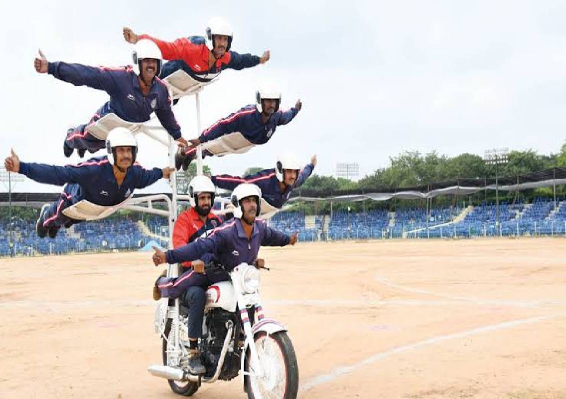 Mysuru Dasara Rehearsal Accident Injures Two Riders - News Karnataka