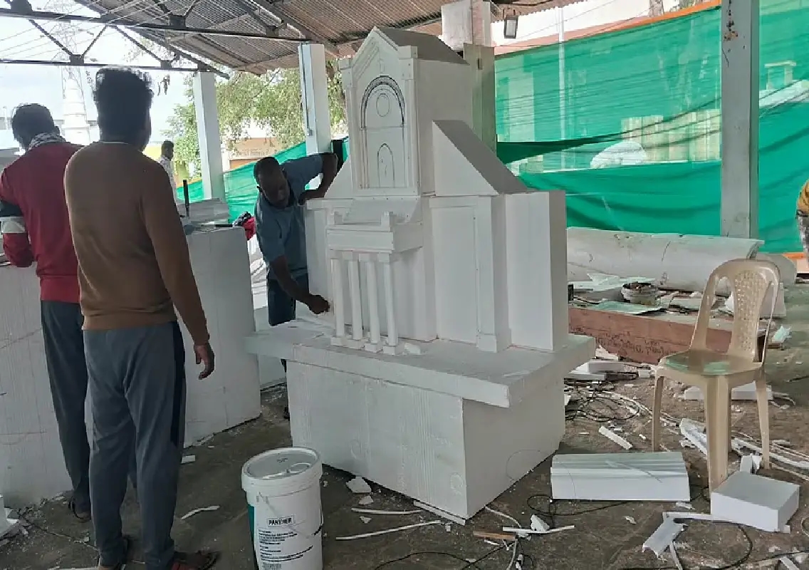 Mysuru Dasara tableau artists flag lack of toilets and basic facilities - News Karnataka