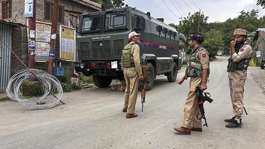 PoK teen detained after crossing LoC in Rajouri - News Karnataka