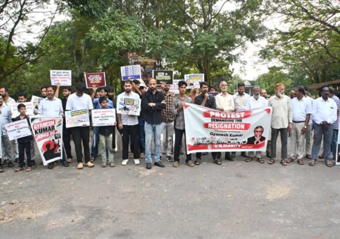 Udupi protest seeks CEC Gyanesh Kumar’s resignation - News Karnataka